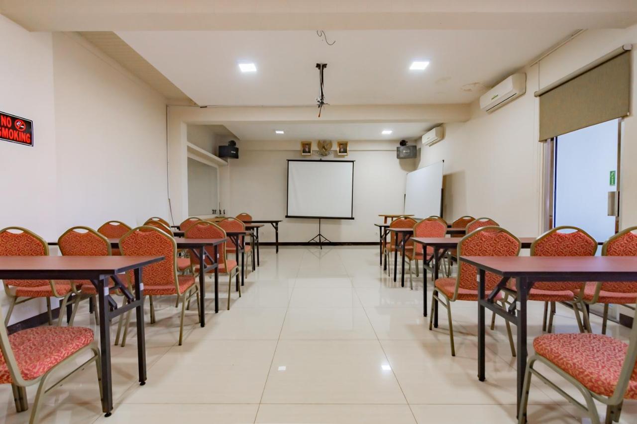 Reddoorz Premium Near Bandung Station Ξενοδοχείο Εξωτερικό φωτογραφία