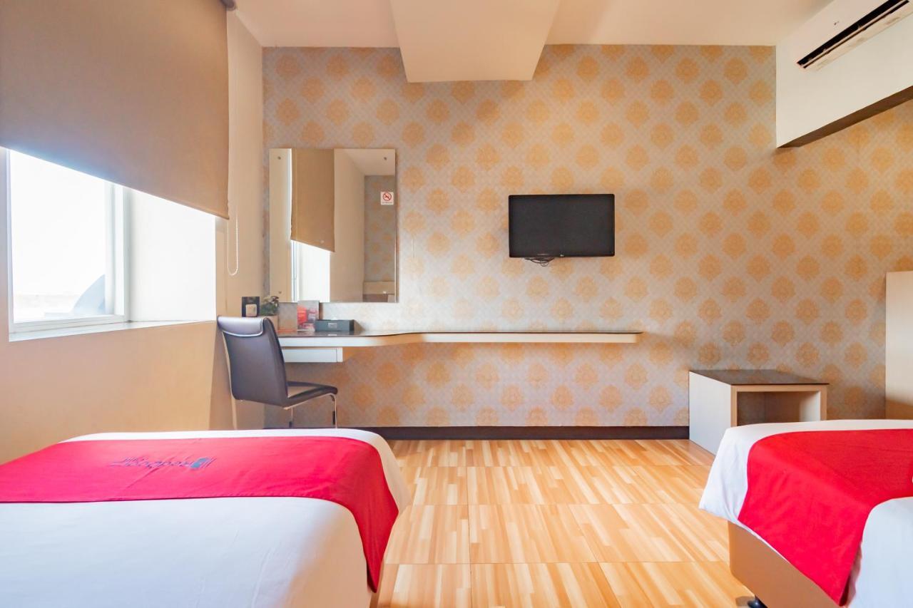 Reddoorz Premium Near Bandung Station Ξενοδοχείο Εξωτερικό φωτογραφία