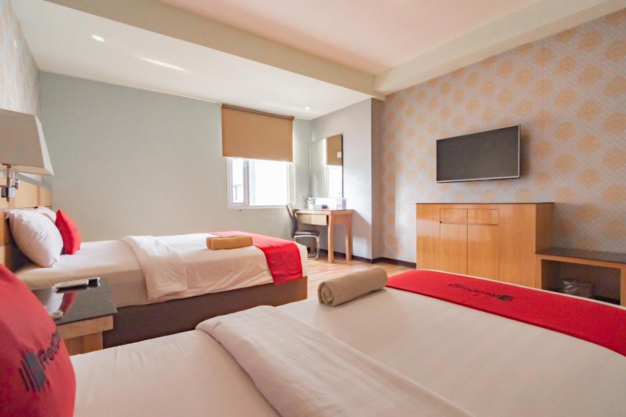 Reddoorz Premium Near Bandung Station Ξενοδοχείο Εξωτερικό φωτογραφία